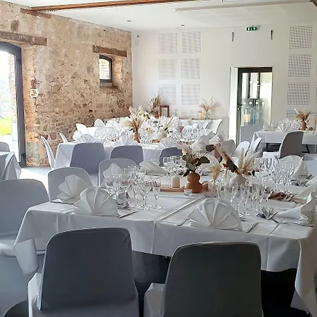Bed & Breakfast La Maison De L'orbiere Forcé