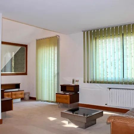 La Maison De L'orbiere Bed & Breakfast Forcé