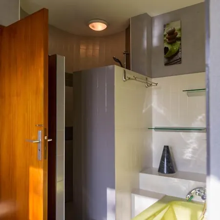 La Maison De L'orbiere Bed & Breakfast 3*