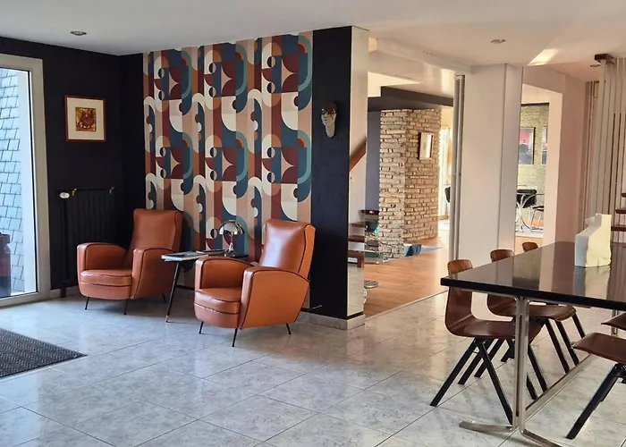 La Maison De L'orbiere Forcé