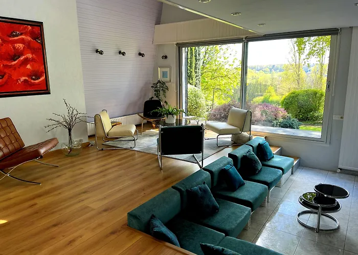 Oda ve Kahvaltı La Maison De L'orbiere 3*