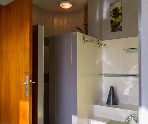 La Maison De L'orbiere Oda ve Kahvaltı 3*